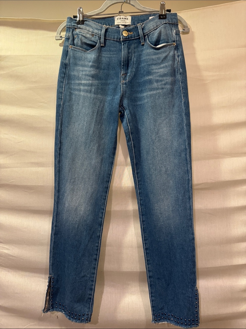 Frame Denim Women’s Medium Blue Le High Straight Jeans with Studded Frayed Hem